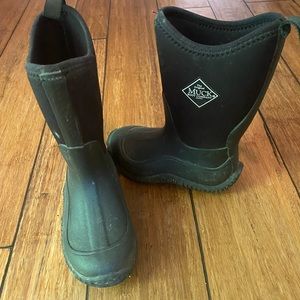 Kids the original muck boot company boots size 10 hale